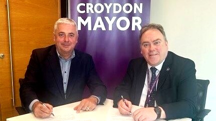 Gatwick and Croydon Council sign Economic Growth Charter