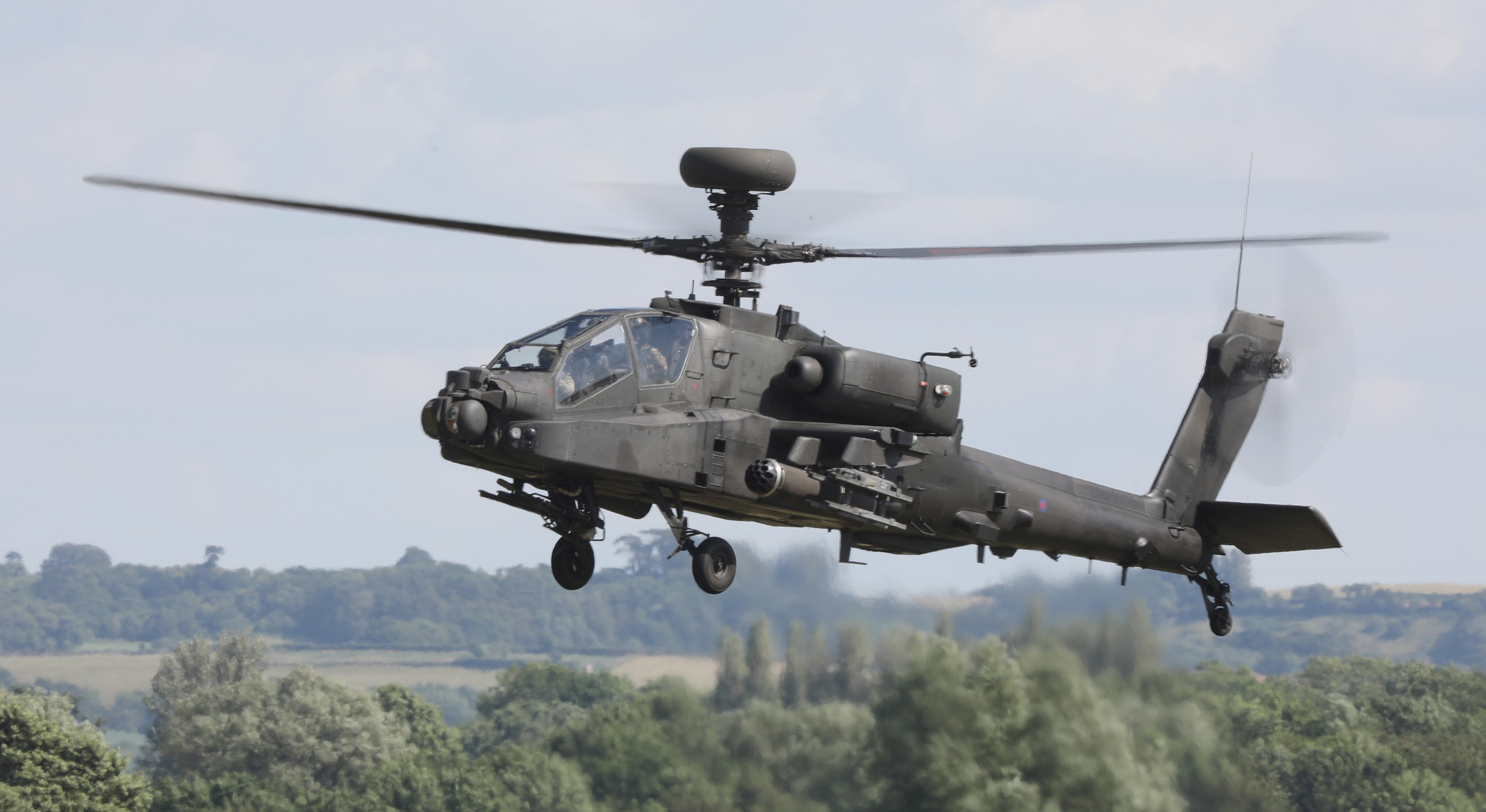 Army Flying Museum takes delivery of Apache AH Mk.1