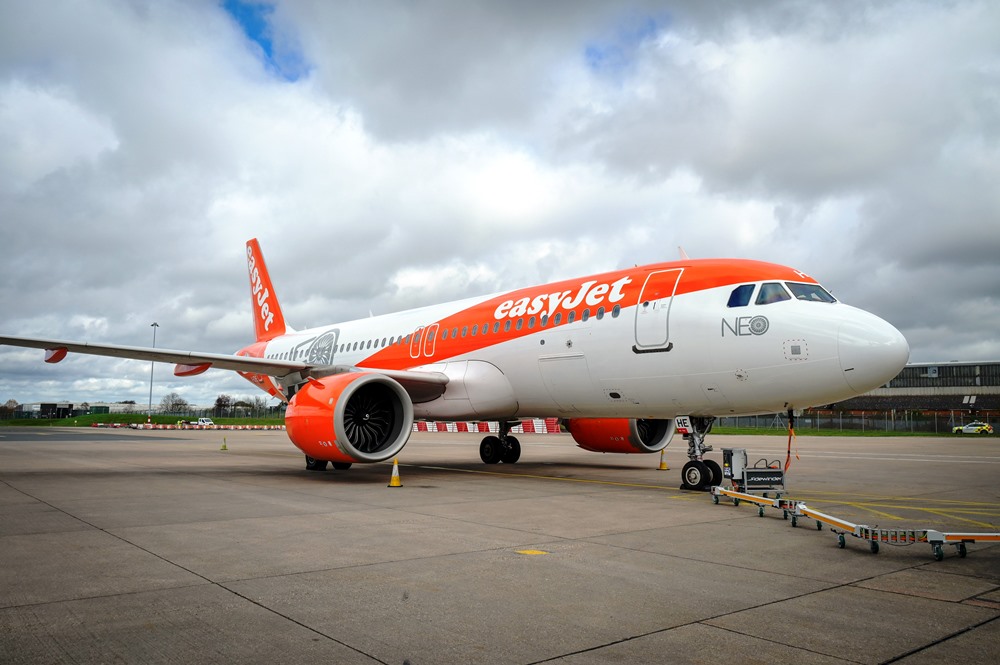 EasyJet expands at Birmingham Airport with two A320s