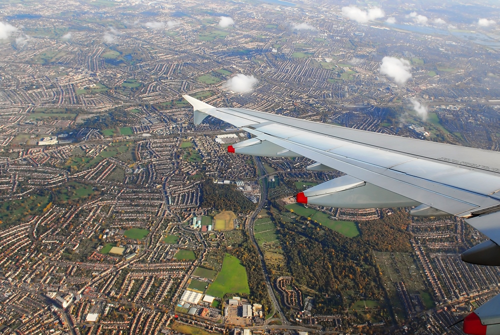 Fire at Hayes electrical substation causes Heathrow Airport closure